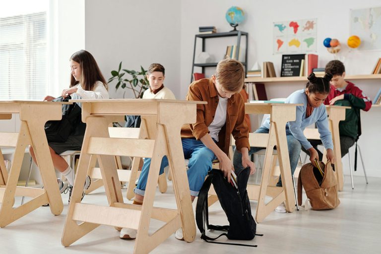 Servicios academia de estudios